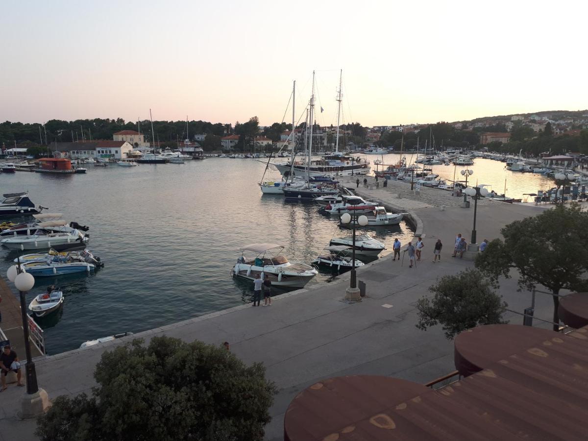 Apartment Ribica Krk Island Exteriör bild