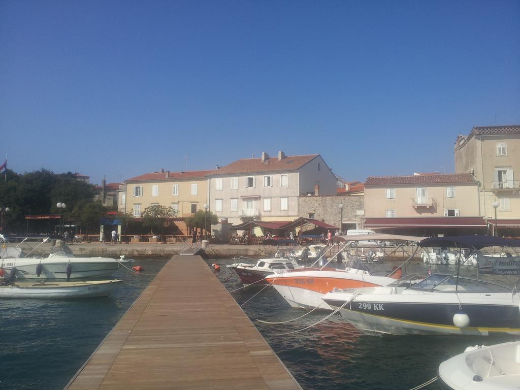 Apartment Ribica Krk Island Exteriör bild