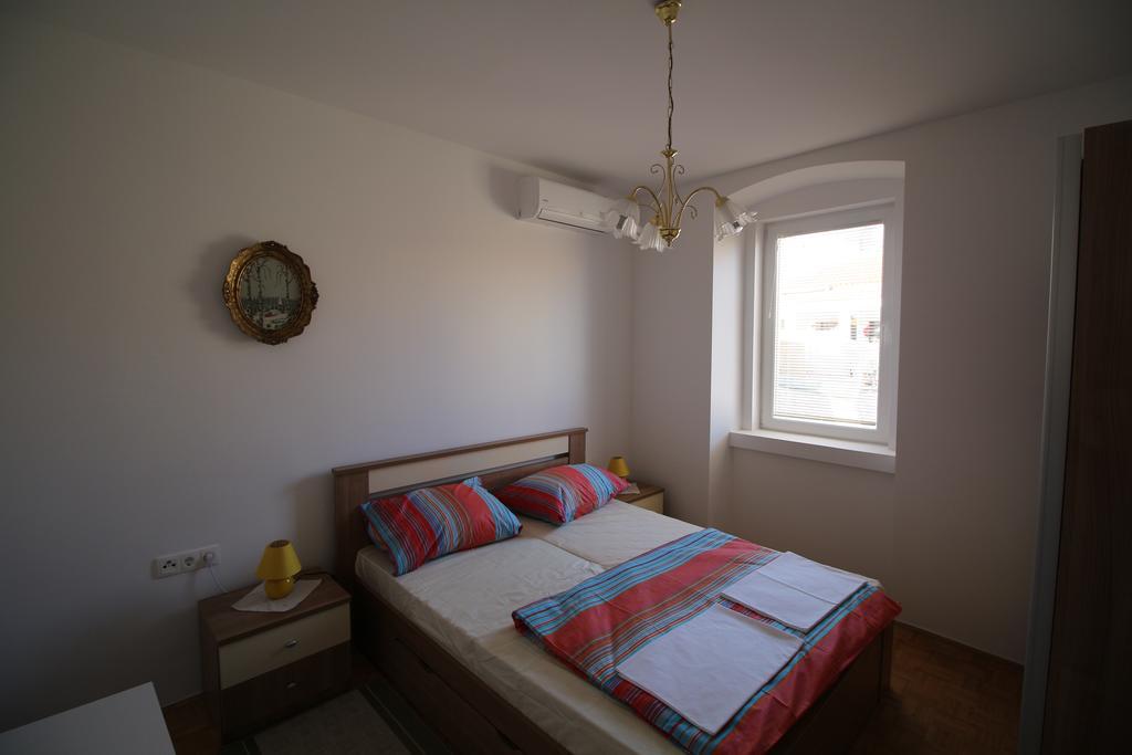 Apartment Ribica Krk Island Rum bild