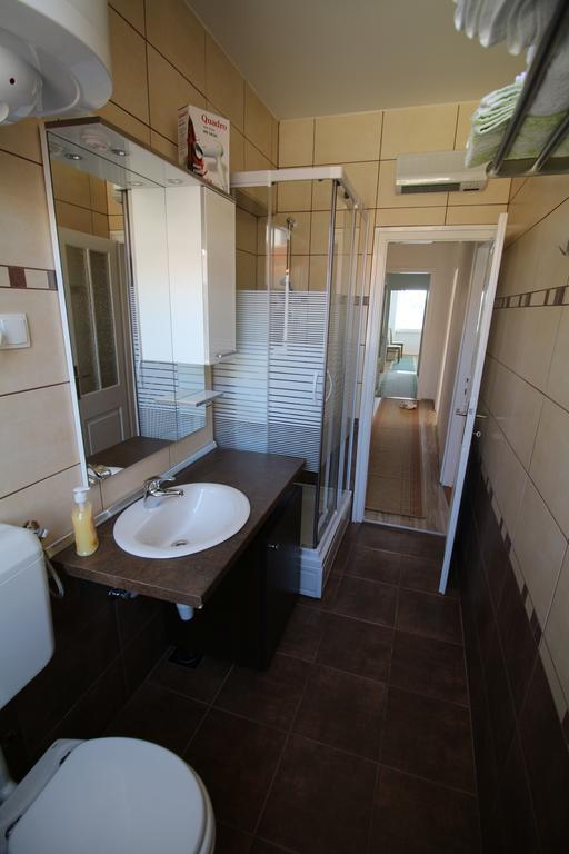 Apartment Ribica Krk Island Rum bild