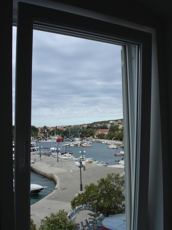 Apartment Ribica Krk Island Rum bild